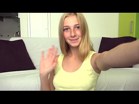 ❤️ Wenn ich gelangweilt bin, masturbiere ich faul meine rosa Muschi ❤ Porno fb bei uns ❤